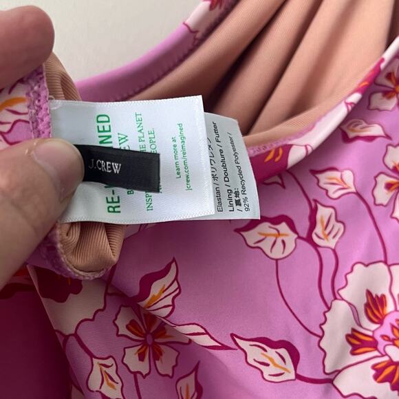 J.Crew Women’s Pink Floral Ruched One Piece Swimsuit Size 22 - Picture 6 of 7